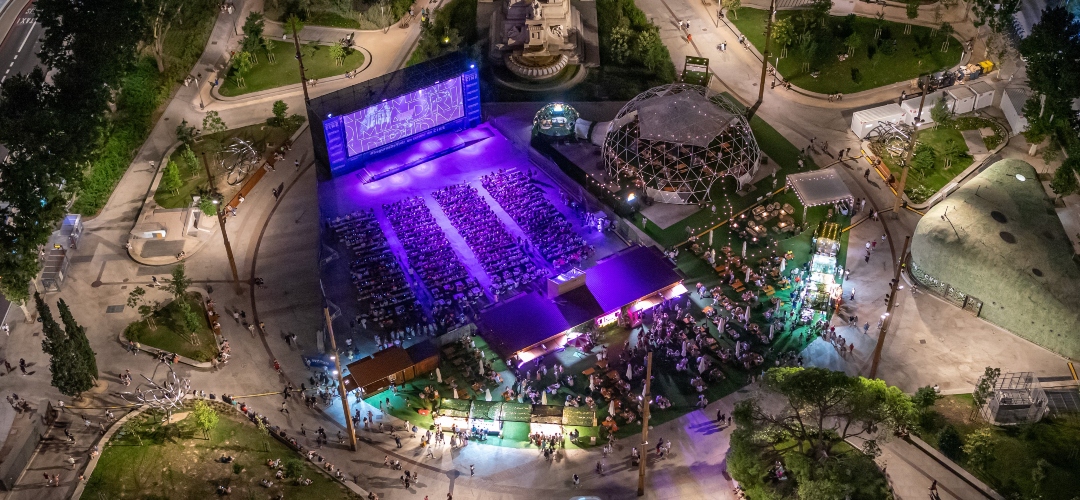 La Estival: cine, gastronomía y ocio en la Plaza de España.